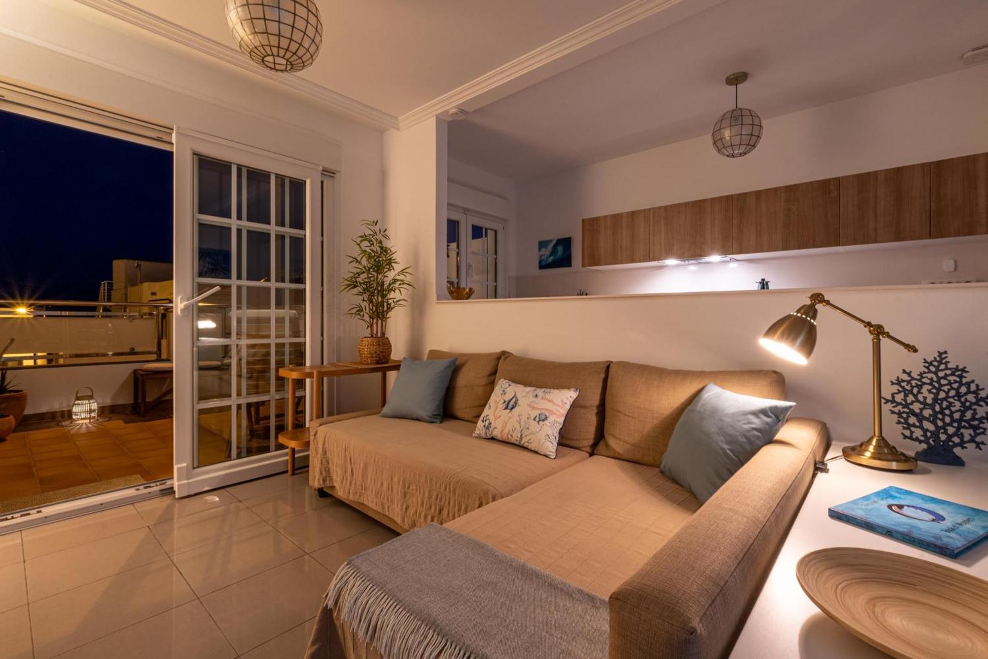 شقة Hidalgos Hideaway - La Caleta أذيخي المظهر الخارجي الصورة