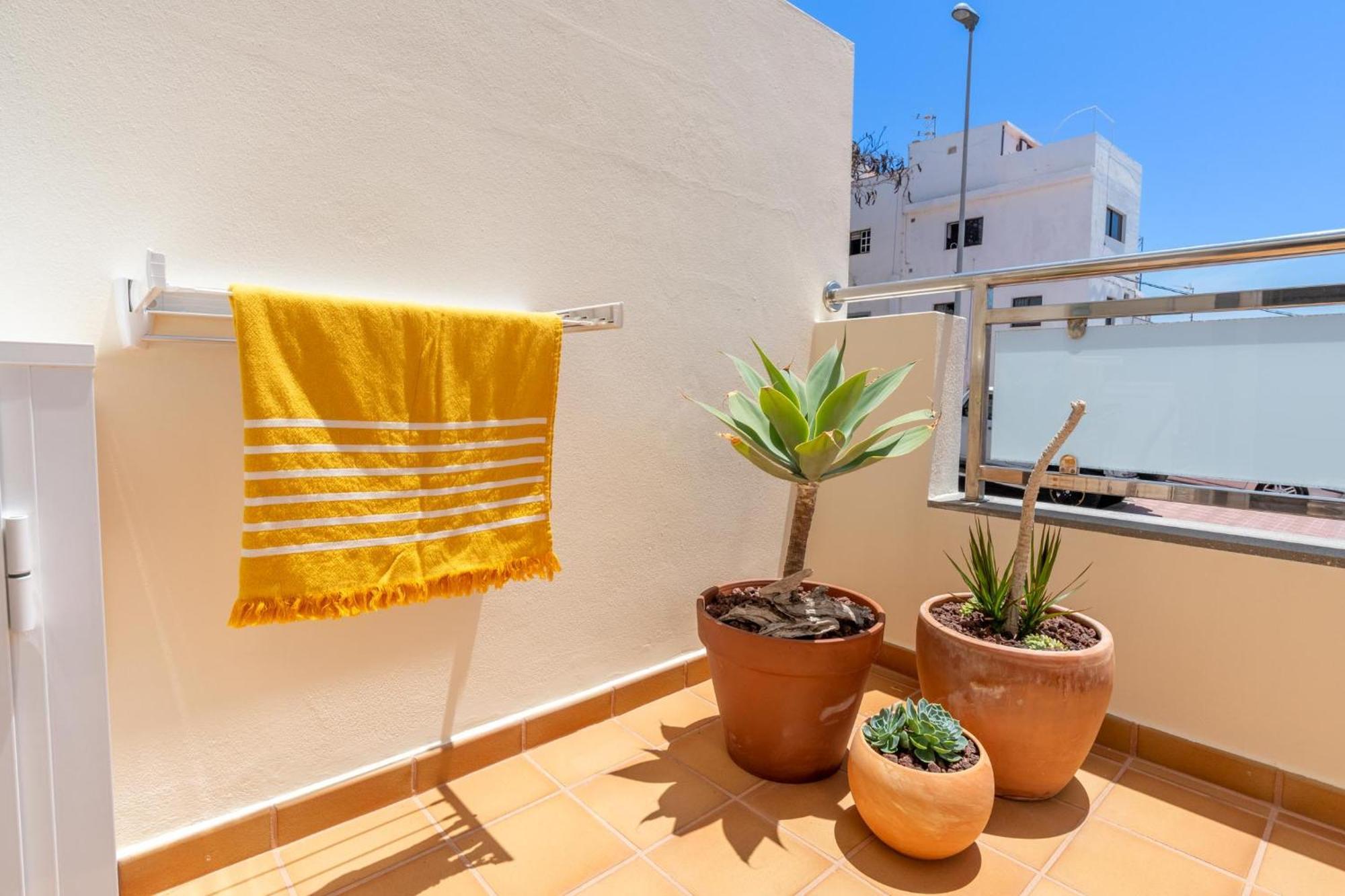 شقة Hidalgos Hideaway - La Caleta أذيخي المظهر الخارجي الصورة